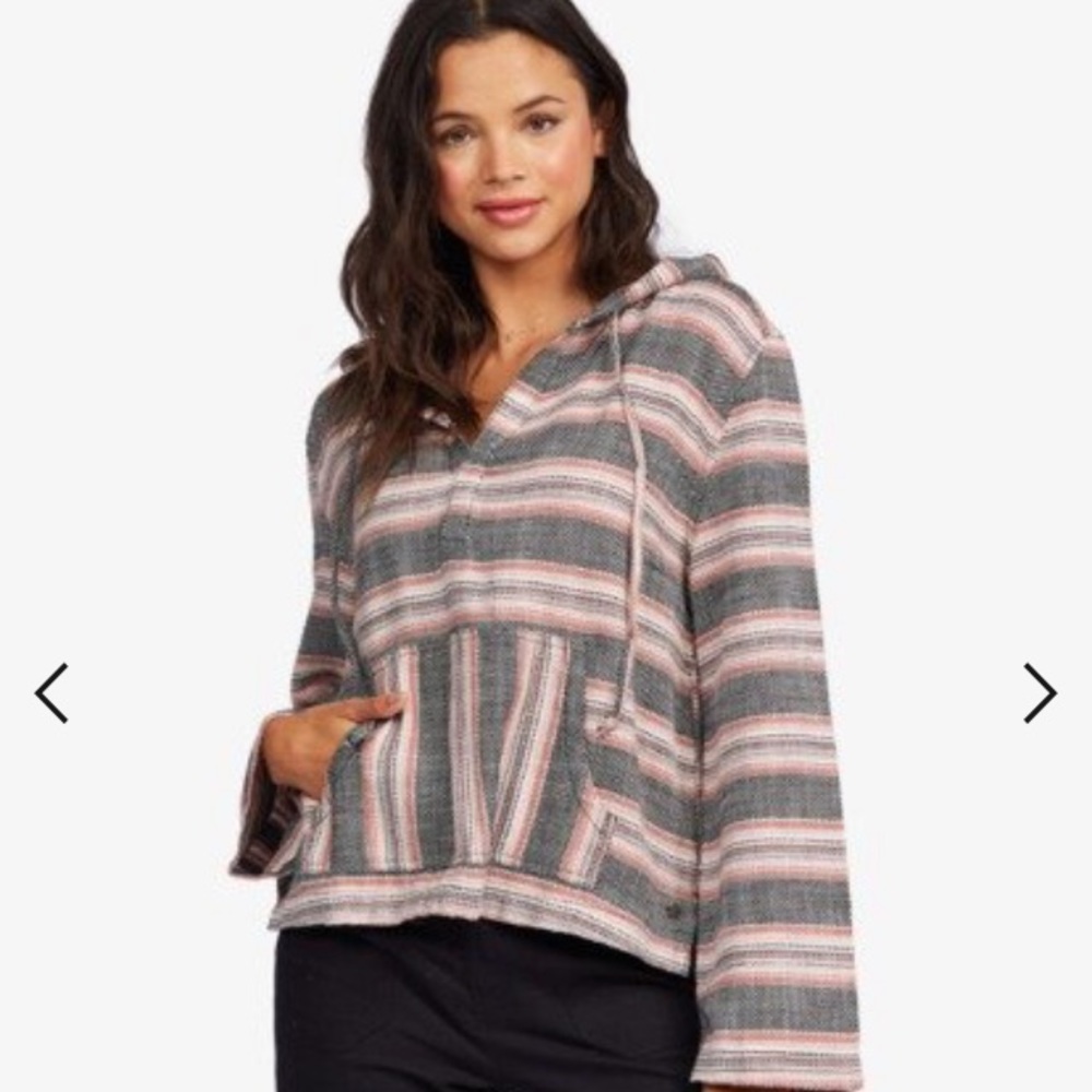 Roxy pull over poncho